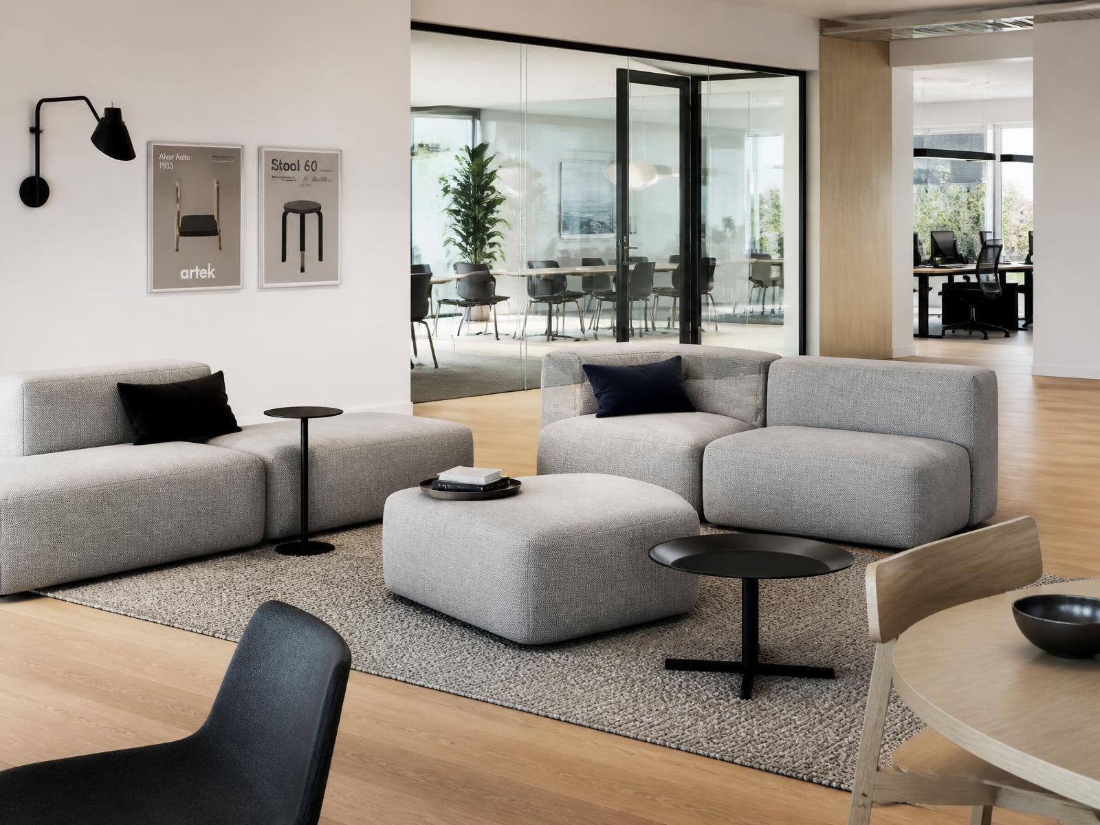 Northbank Workplace upholstered in Wool